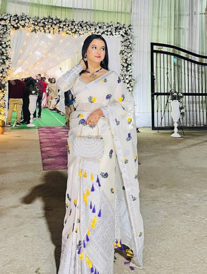 AREEVANZ Self Design Mekhela Chador Cotton Blend Saree(White)