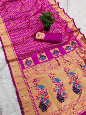 GATISHVAM TEXTILE Woven, Self Design Paithani Art Silk Saree(Gold, Pink)