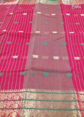 Sthaker Self Design Handloom Cotton Blend Saree(Red)
