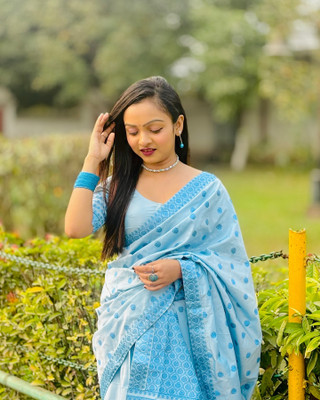 VEPEX Self Design Mekhela Chador Silk Blend Saree(Light Blue)