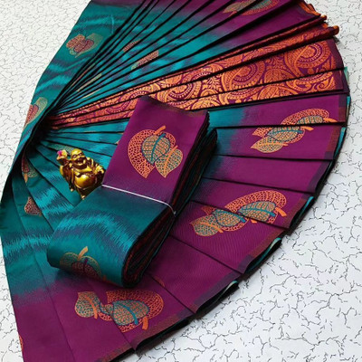 Soor Panchi Self Design Banarasi Pure Silk Saree(Magenta)