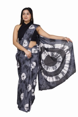 NIKHILAM Blocked Printed, Checkered, Printed, Dyed, Floral Print, Self Design, Digital Print Daily Wear Pure Cotton Saree(Grey, White)