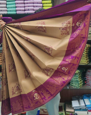 het designer studio Floral Print, Applique, Blocked Printed, Embroidered, Woven, Self Design Bollywood Georgette Saree(Cream, Purple)