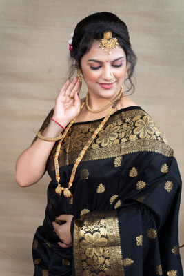 Nimidiya Printed Banarasi Silk Blend Saree(Black)