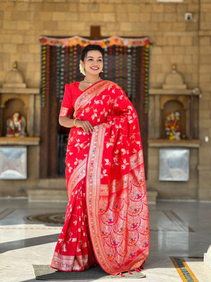 RK Creation Woven Bollywood Silk Blend Saree(Red)