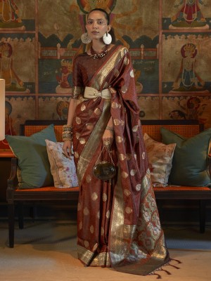 Akhilam Embroidered Kanjivaram Silk Blend Saree(Brown)