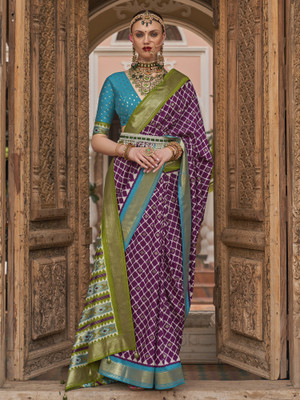 Sareemall Woven Banarasi Silk Blend Saree(Purple)