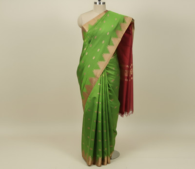 Sijlin Woven Kanjivaram Pure Silk Saree(Light Green)