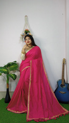 guha group Floral Print Handloom Cotton Blend Saree(Green)