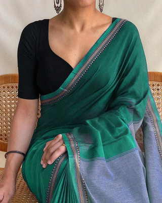 SAPTAK FASHION Woven Handloom Cotton Blend Saree(Green)