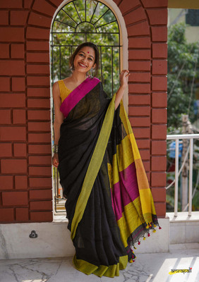 NIBEDITAS CREATION Self Design Handloom Handloom Pure Cotton Saree(Black)