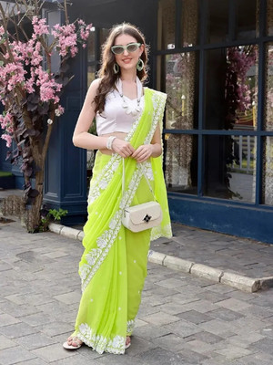 Queenswear Creation Printed Daily Wear Georgette Saree(Green)