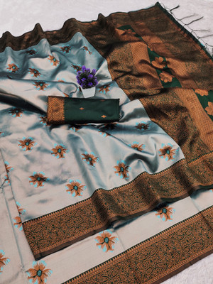 AVANTIKA FASHION Woven Kanjivaram Pure Silk, Art Silk Saree(Grey, Green)