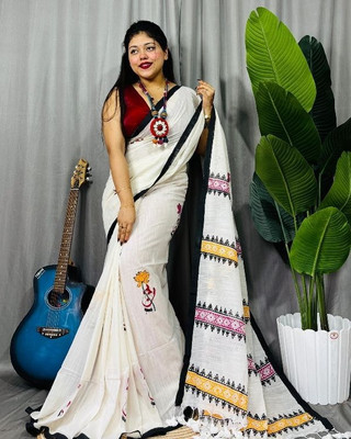 Janaki Blocked Printed, Hand Painted Handloom Khadi Saree(White)