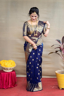 DEBRIS FAB Woven Kanjivaram Pure Silk, Silk Blend Saree(Blue)