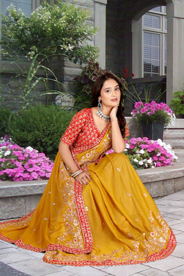 Aksh Fashion Embroidered Bollywood Georgette Saree(Yellow)