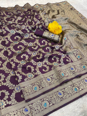 HB VENTURE Striped Banarasi Silk Blend Saree(Multicolor)