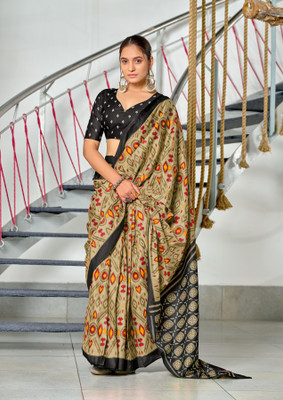 Divastri Blocked Printed, Printed Chanderi Cotton Blend Saree(Cream)
