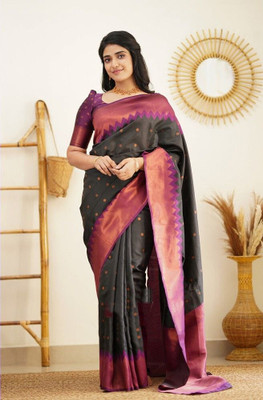 Divastri Woven Banarasi Silk Blend Saree(Black)