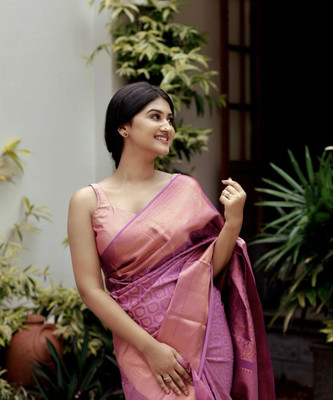 Juhi Collection Self Design Banarasi Art Silk Saree(Purple)