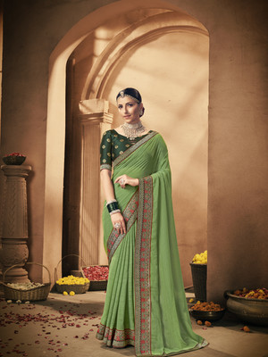 RekhaManiyar Woven Bollywood Georgette Saree(Light Green)