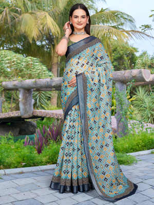 Tasrika Digital Print Hand Batik Cotton Linen Saree(Light Blue)
