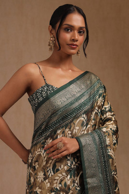 soch Printed Saree with Attached Blouse Silk Blend Saree(Green)