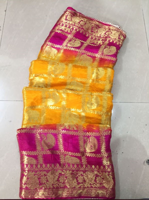 HouseOfCommon Self Design Bandhani Art Silk Saree(Pink, Yellow)