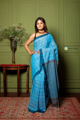 ARDHANGINI DESIGNS Checkered, Striped Handloom Pure Cotton Saree(Blue)