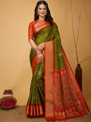 Divastri Printed Chinnalapattu Silk Blend Saree(Light Green)
