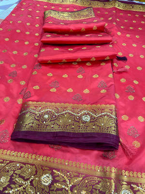 Divastri Embellished Banarasi Silk Blend Saree(Red)