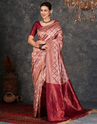 Samah Woven, Embellished Banarasi Silk Blend, Jacquard Saree(Pink, Maroon, Gold)