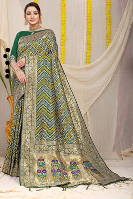 AMIRAT CLOTHING Printed Bandhani Pure Silk Saree(Dark Green)