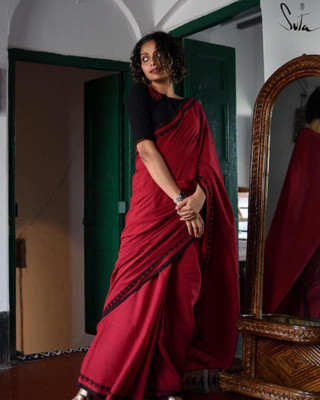 BiswasTextiles Self Design Handloom Cotton Blend Saree(Maroon)