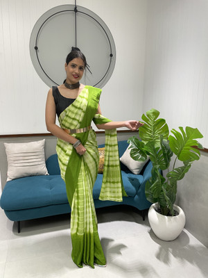 Moda Rapido Ombre Bollywood Polyester Saree(Green)