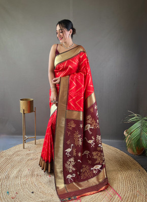 SGF11 Self Design Handloom Pure Silk Saree(Red)