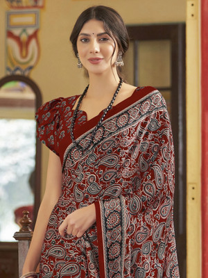 Sareemall Printed Daily Wear Crepe Saree(Maroon)