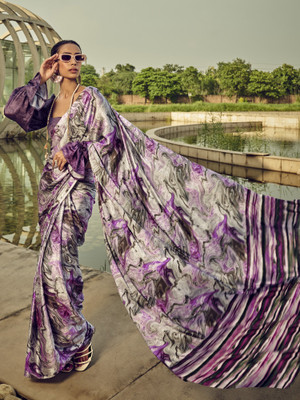 Divastri Printed Bollywood Satin, Silk Blend Saree(Purple)