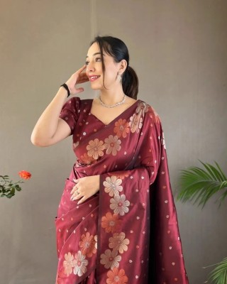 Nirvaan Woven, Printed, Self Design Banarasi Cotton Silk, Jacquard Saree(Maroon)