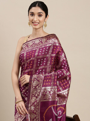 Tasrika Self Design Bandhani Silk Blend Saree(Magenta)