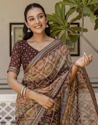 Samah Printed Bandhani Chiffon, Georgette Saree(Brown)