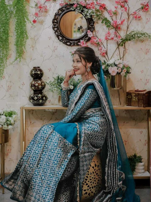 Sheden Lopez Creation Woven Mekhela Chador Silk Blend Saree(Blue)