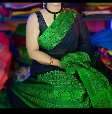 LDma Woven, Solid/Plain, Self Design Tant Handloom Pure Cotton Saree(Black, Green)