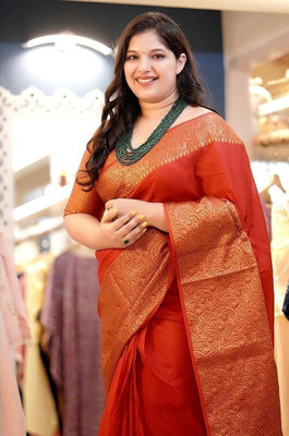 limdo Embellished, Woven, Self Design Banarasi Organza, Silk Blend Saree(Red)