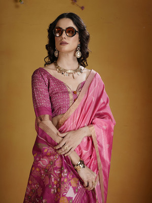 Eeza Woven, Printed, Floral Print Handloom Silk Blend Saree(Pink)