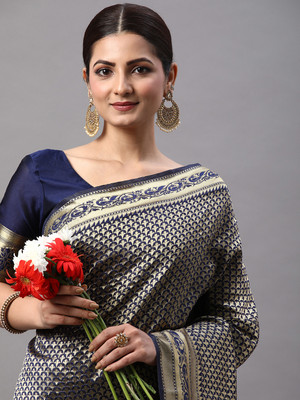 Divastri Woven Kanjivaram Silk Blend Saree(Dark Blue)