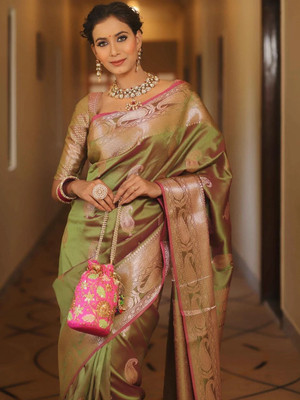 Madhav Creation Woven Banarasi Art Silk Saree(Light Green)