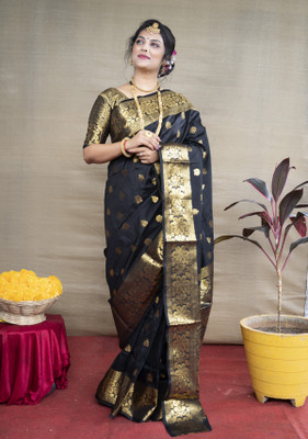 OFLINE SELECTION Self Design Paithani Silk Blend Saree(Black)