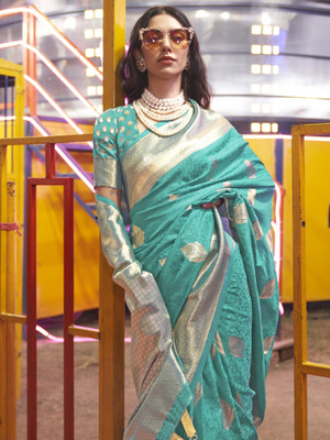 Sareemall Woven Banarasi Silk Blend Saree(Light Blue)