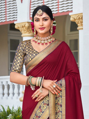 Divastri Embellished Bollywood Silk Blend Saree(Magenta)